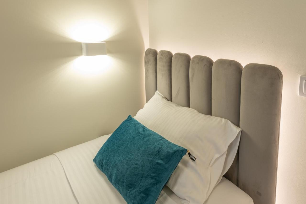 Sasha Di Cattaro - Old Town Lux Apartment Екстериор снимка