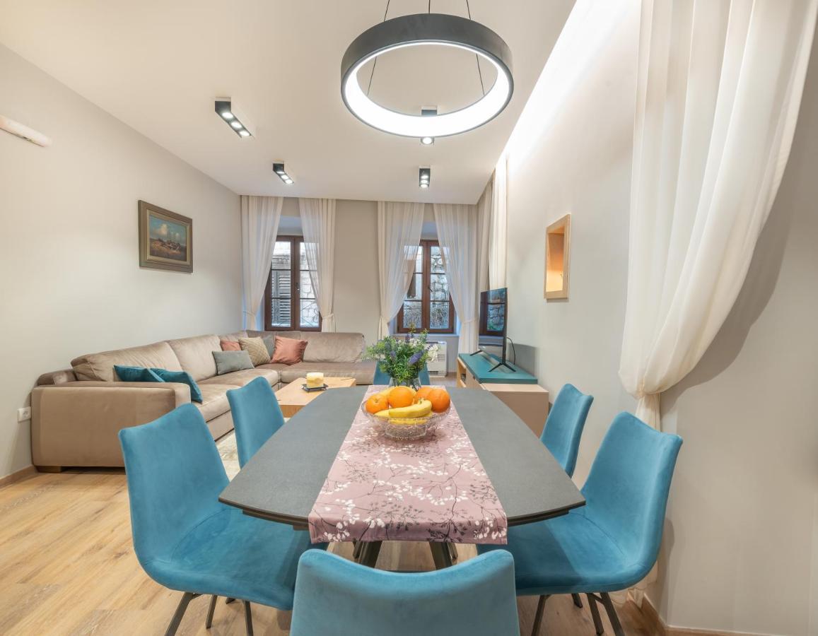 Sasha Di Cattaro - Old Town Lux Apartment Екстериор снимка