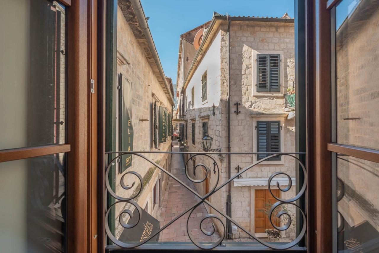 Sasha Di Cattaro - Old Town Lux Apartment Екстериор снимка